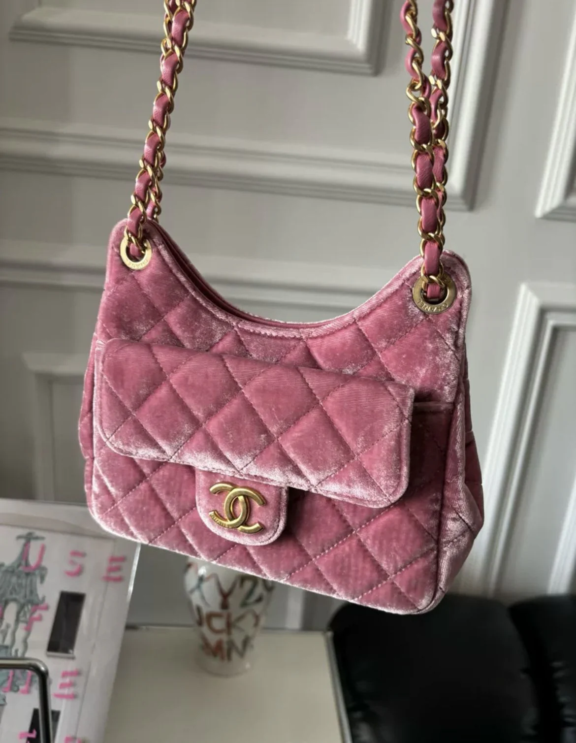 Chanel 23 Pink Velvet Small Hobo Bag - Image 5