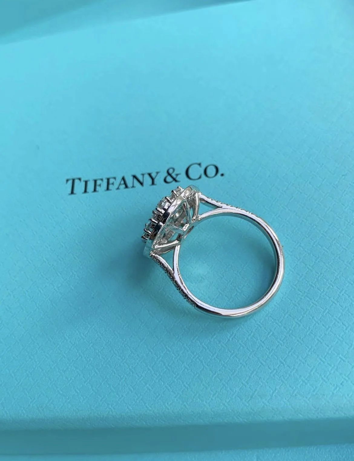 TIFFANY platinum diamond rose cut diamond ring - Image 4
