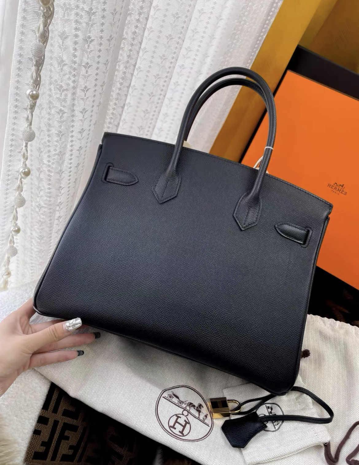 Hermès Birkin 30 Black Epsom Gold Hardware - Image 5