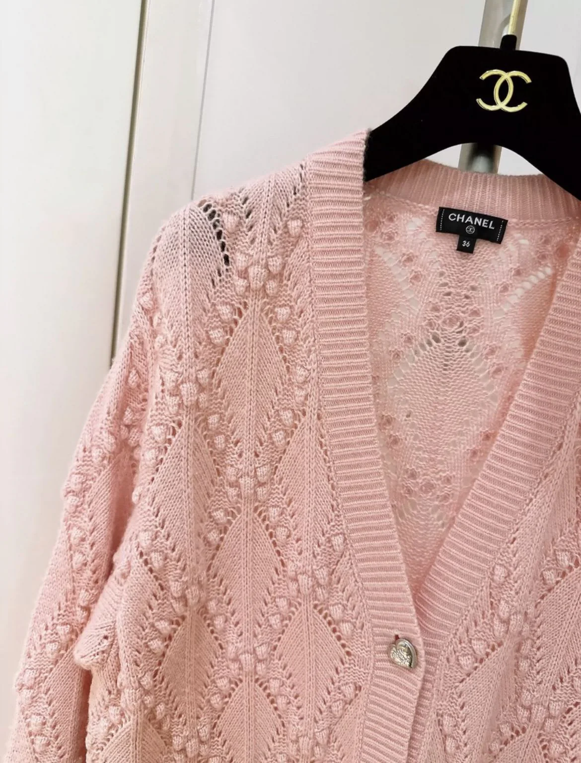 Chanel 21 cashmere knitted cardigan - Image 4